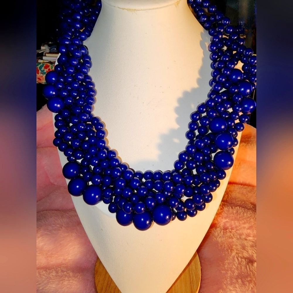 BAUBLEBAR GOLD TONE SAPPHIRE BLUE RESIN 20"-22" NECKLACE NWOT